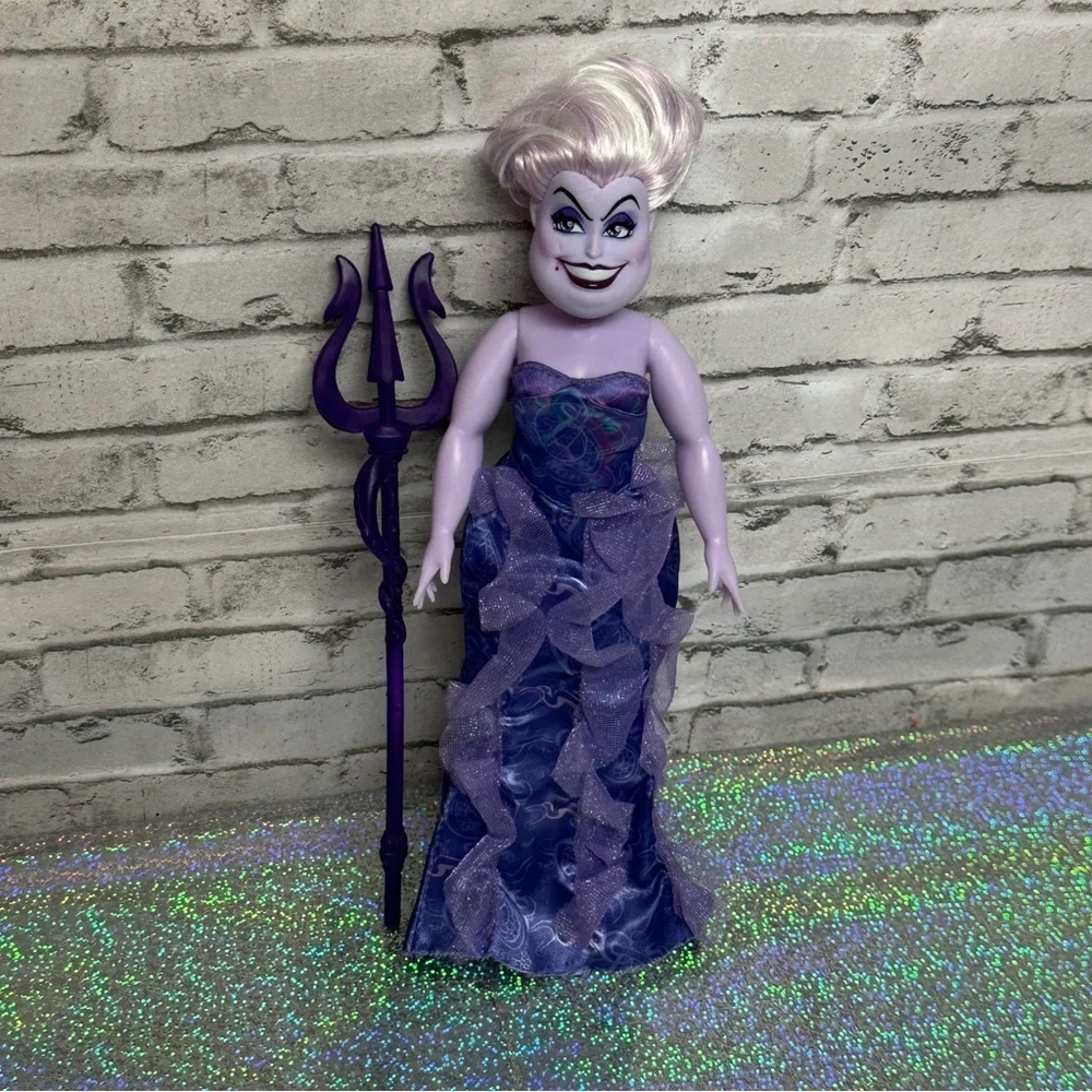 Disney Princess Villains Ursula Fashion Doll Accessory Removable Clothes Staff